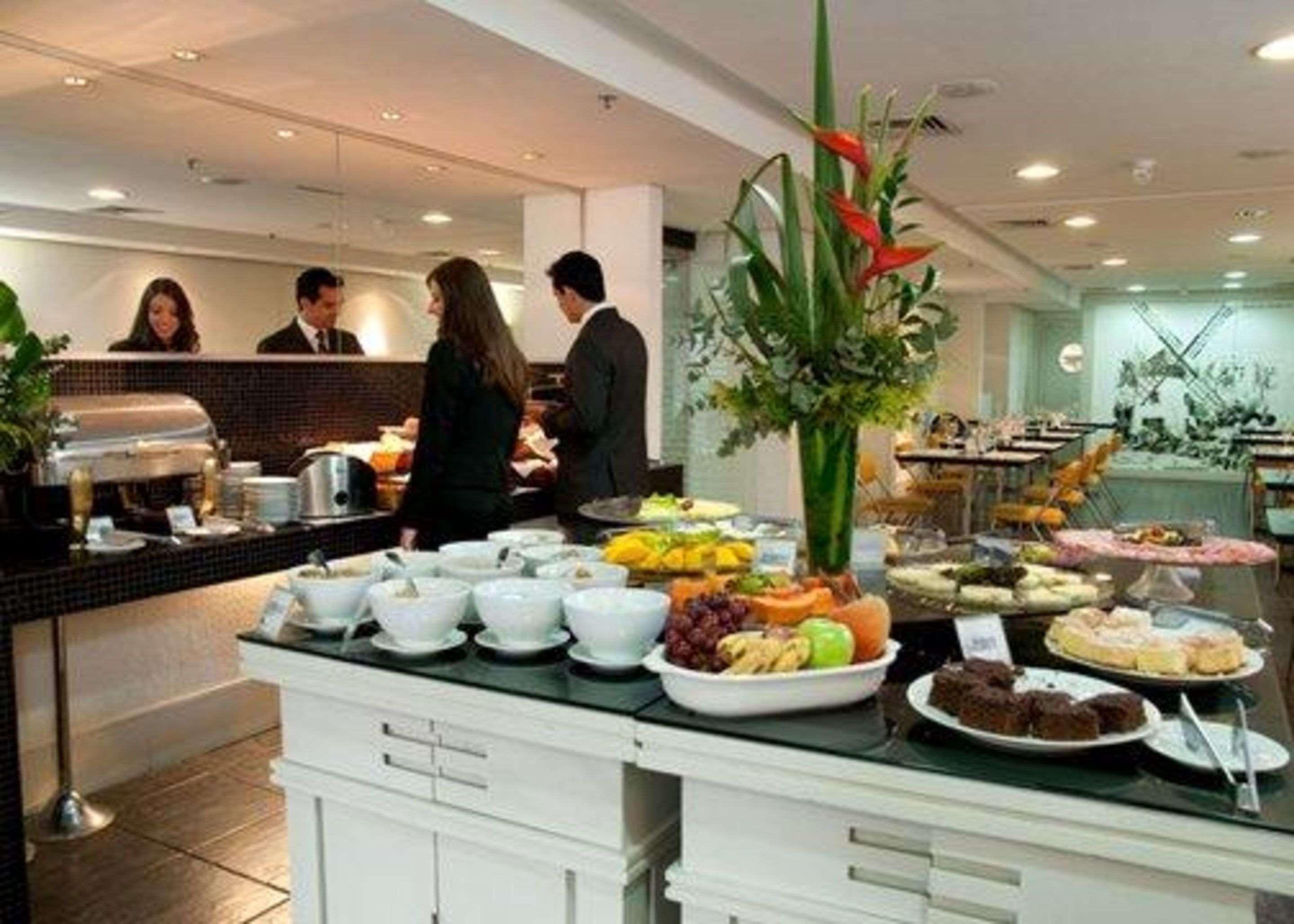 Quality Porto Alegre Hotell Eksteriør bilde
