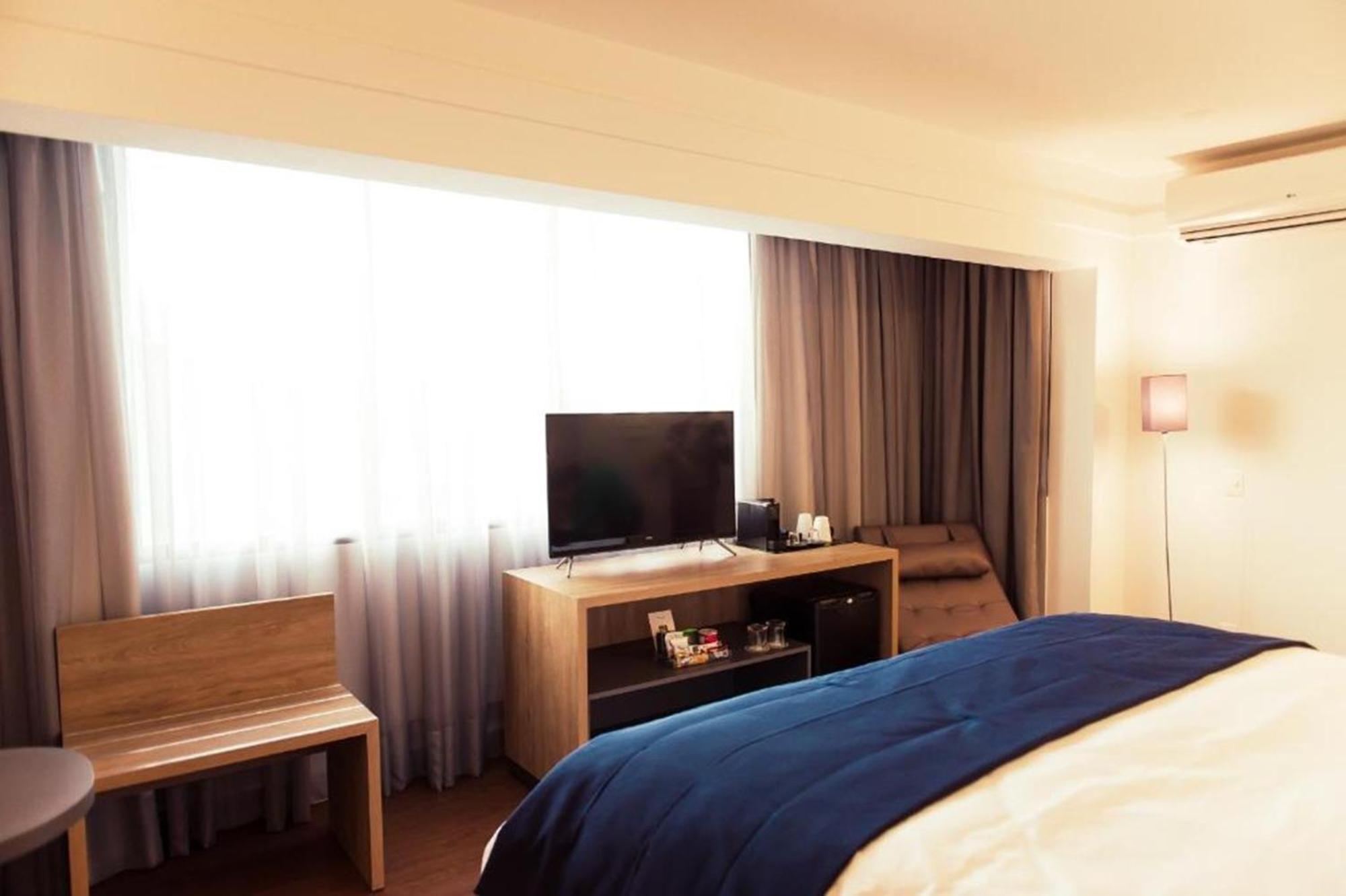 Quality Porto Alegre Hotell Eksteriør bilde