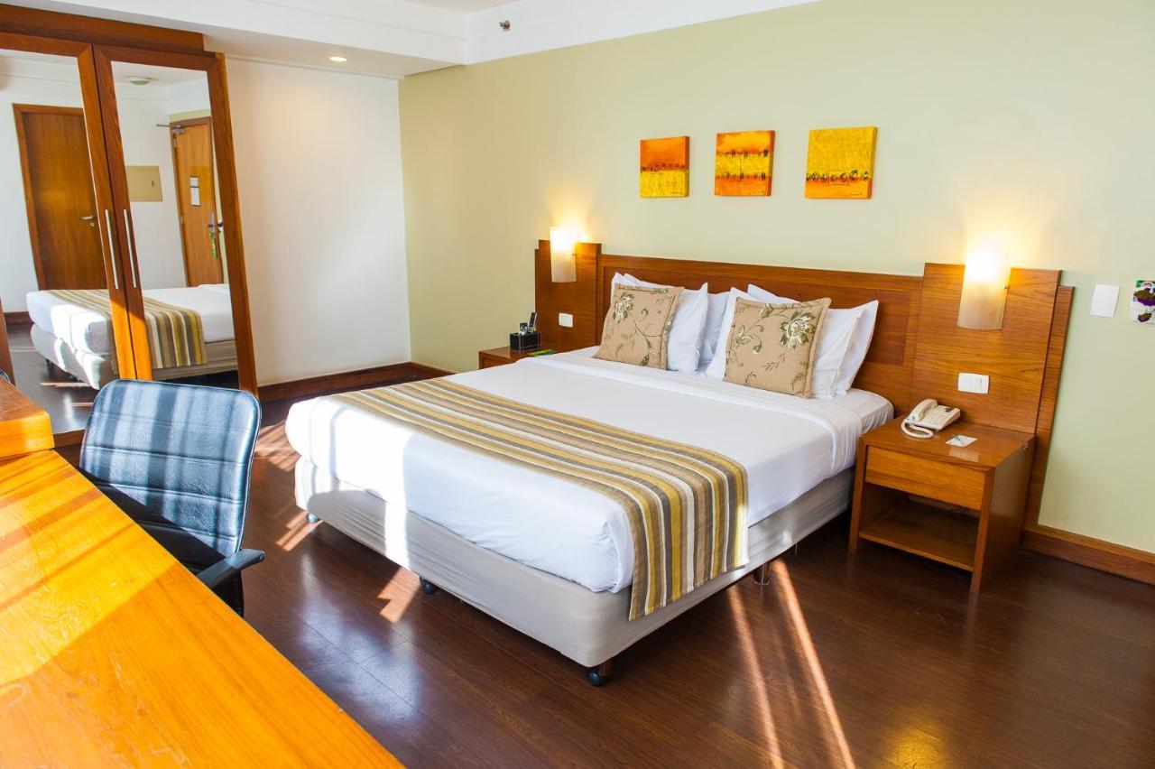 Quality Porto Alegre Hotell Eksteriør bilde